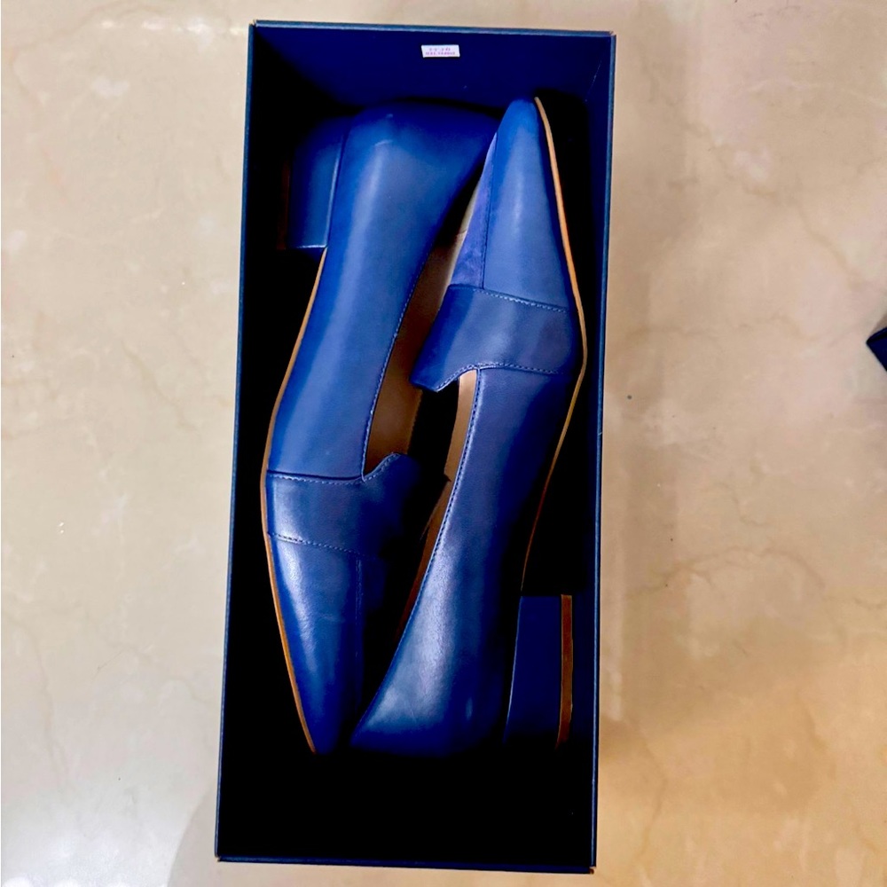 Blue Cole haan leather pointed toe women shoe